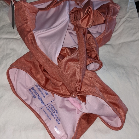 Victoria's Secret One-Piece - Picture 6 of 16